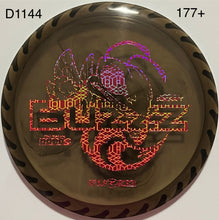Load image into Gallery viewer, Discraft Fuzed Line Z Buzzz with BuzzzSaw Pattern

