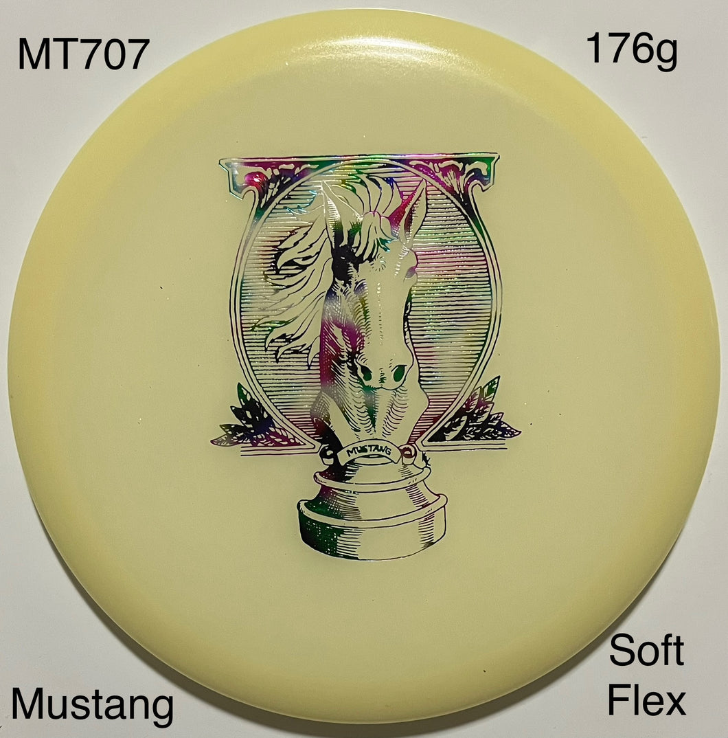 Mint Discs Mustang - Soft Flex Nocturnal Glow Plastic