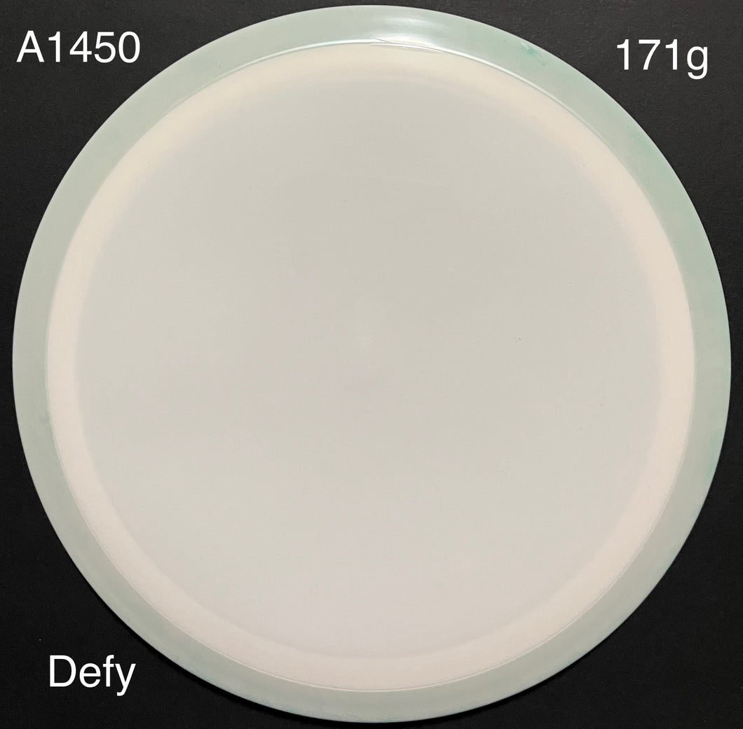 Axiom Defy - Neutron Blank White