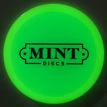 Load image into Gallery viewer, Mint Discs Salamander - Nocturnal Glow Plastic
